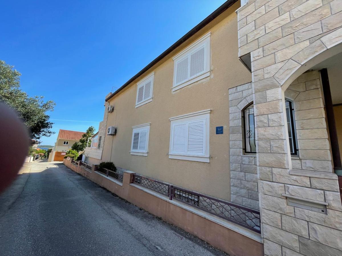 Apartmani Slavonija โอเรบิก ภายนอก รูปภาพ